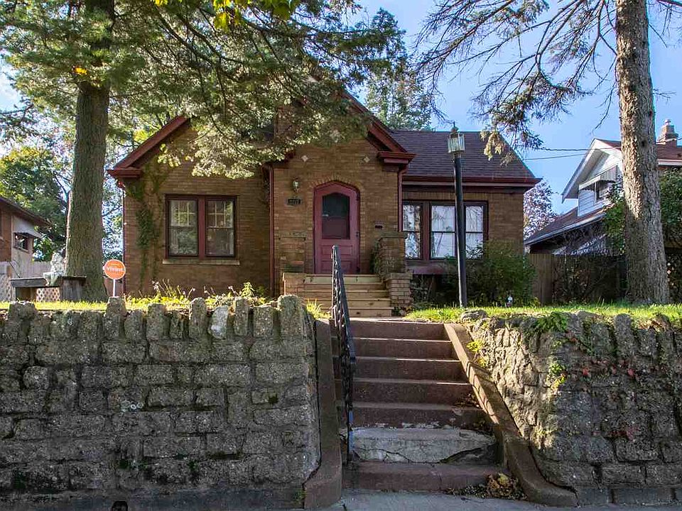 1st image of 2227 11th Ave