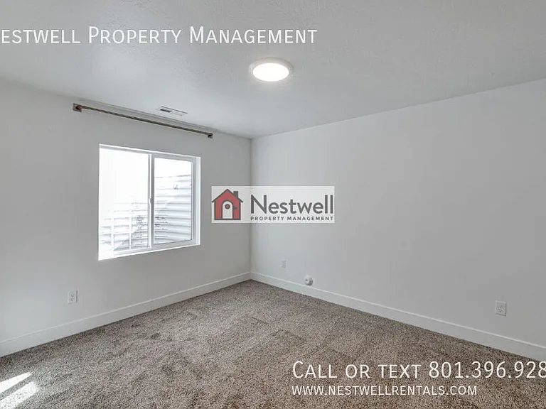 367 N 410 E — Photo 17