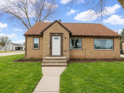 1105 Madison St, Little Chute, WI, 54140