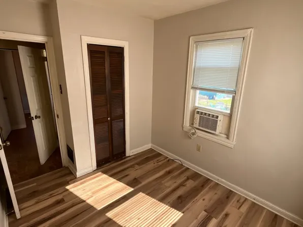 216 E 16th Ave #2, Homestead, PA 15120