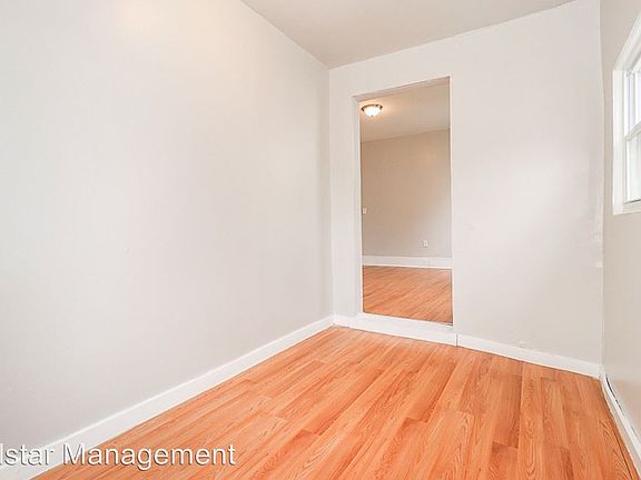 3rd image of 3838 Marvin Ave #Down