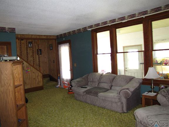 5th image of 1725 161st St
