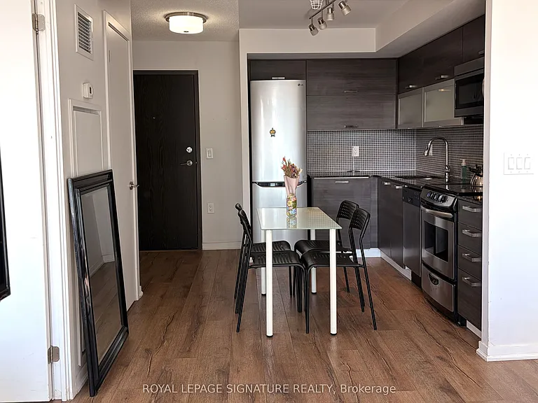 36 Lisgar St #2018 — Photo 5