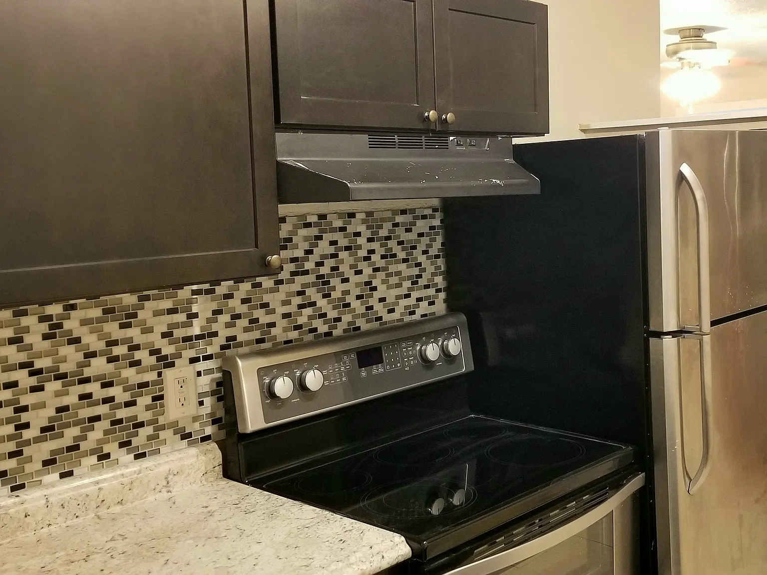 510 E Strawbridge Ave — Photo 4