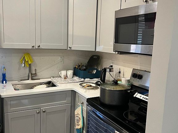 2nd image of 303 Sumner Avenue #6,9,10,11,12
