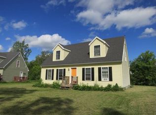 5 Van Dine Ct, Saint Albans, VT 05478