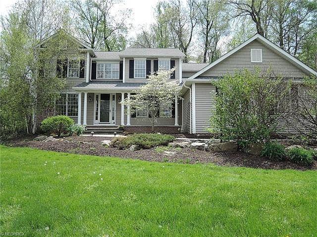 1st image of 8105 Bainbrook Dr