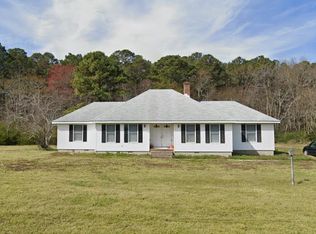 23394 Fairview Rd, Cape Charles, VA 23310