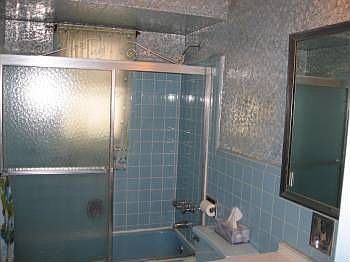 3rd image of 731 E 81st St