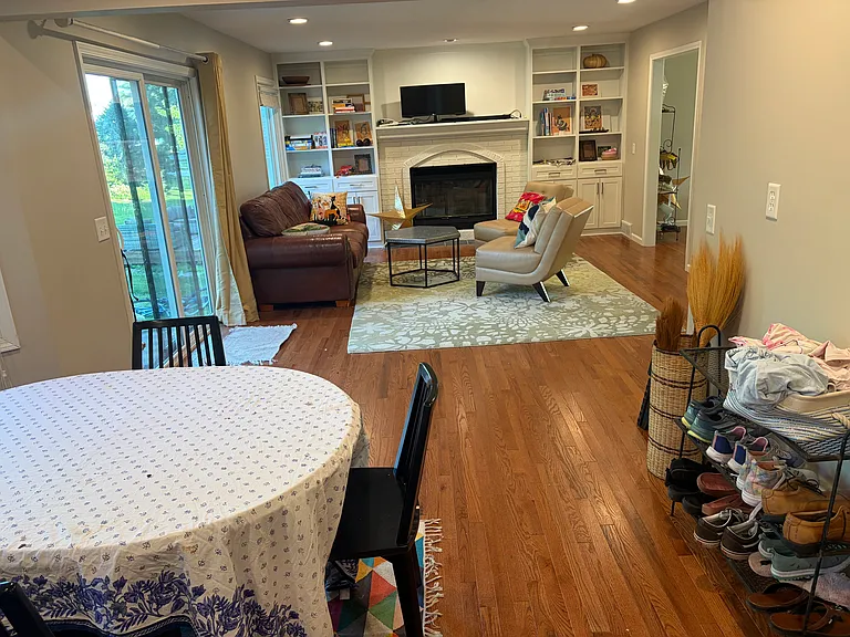 16115 Lafayette Ave — Photo 3