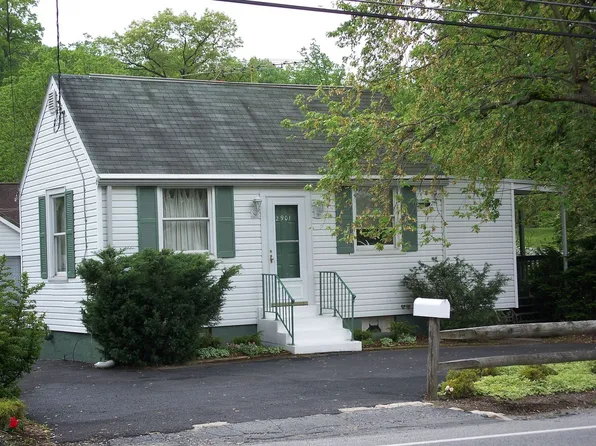 2901 Pricetown Rd, Temple, PA 19560