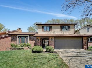 2306 S 72nd St, Lincoln, NE 68506
