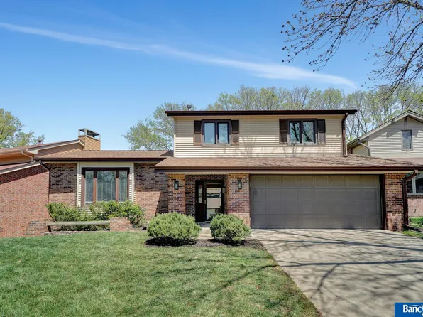 2306 S 72nd St, Lincoln, NE 68506