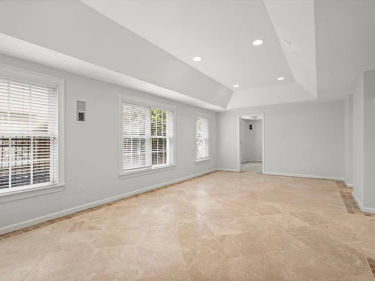 875 Wescott Ln — Photo 65