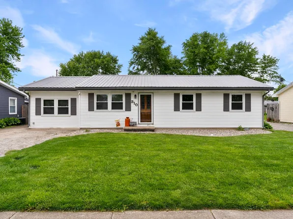 310 E 12th St, Brookston, IN 47923
