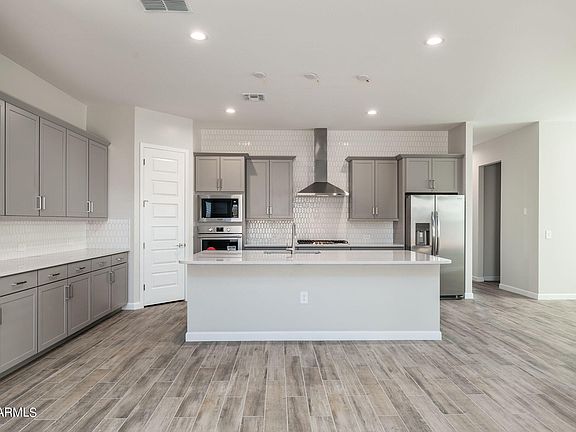 2nd image of 10250 W ADAM Avenue