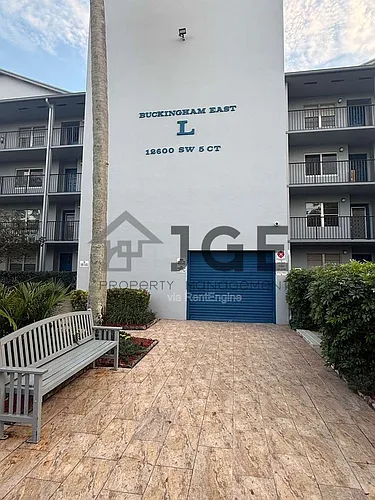 12600 Sw Ct #5-208L Photo 1