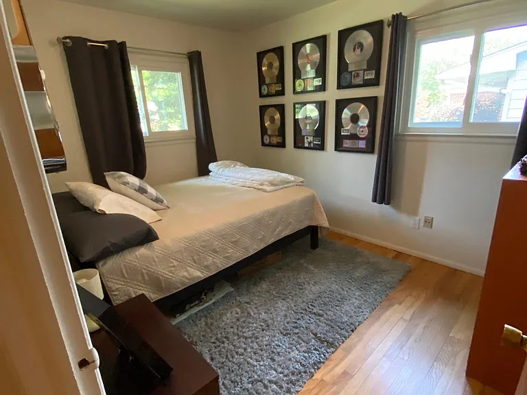 Downstairs bedroom #1