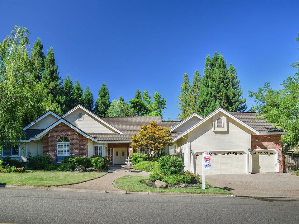 1st image of 2070 Sheffield Dr