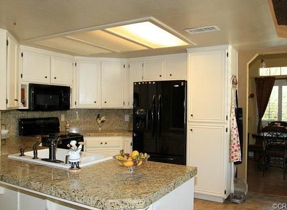 3rd image of 40379 Crystal Aire Ct