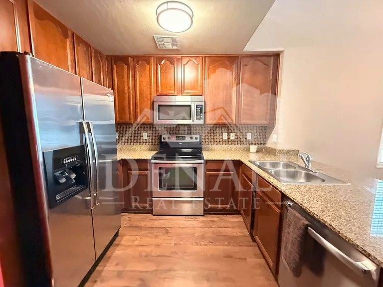 4272 E Jasper Dr — Photo 5