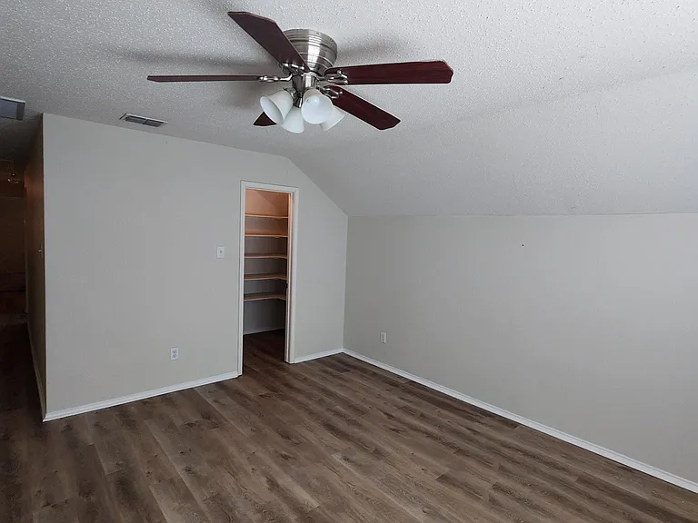 1507 Timber Ridge Dr — Photo 29