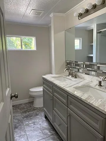 3654 E Bow Ct — Photo 2