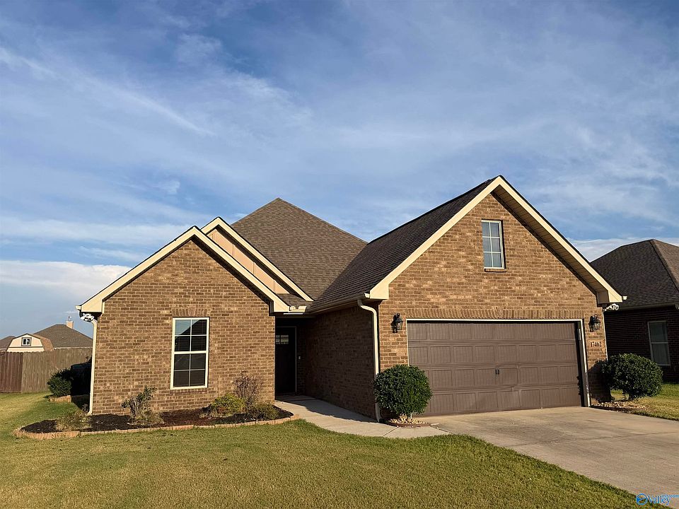 1st image of 17462 Fieldway Cir NW