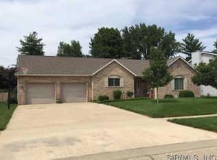 1417 James St, Springfield, IL 62703