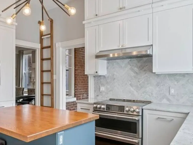 2909 Park Ave — Photo 7