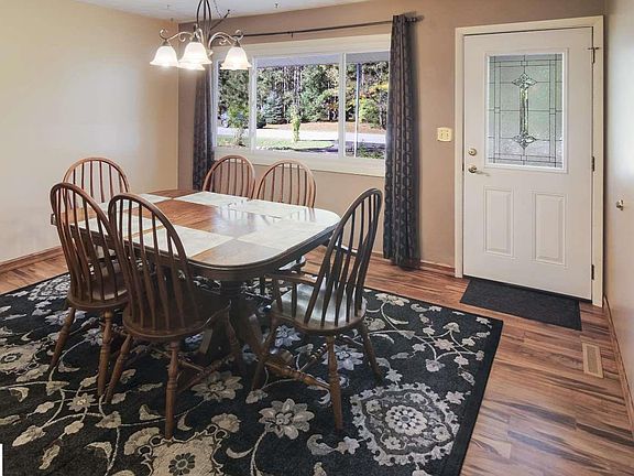3rd image of 1850 Cottontail Dr