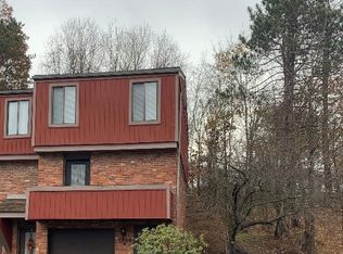 3090 Shelley Dr, South Park, PA 15129
