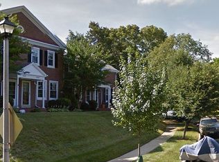 4667 36th St S #B, Arlington, VA 22206