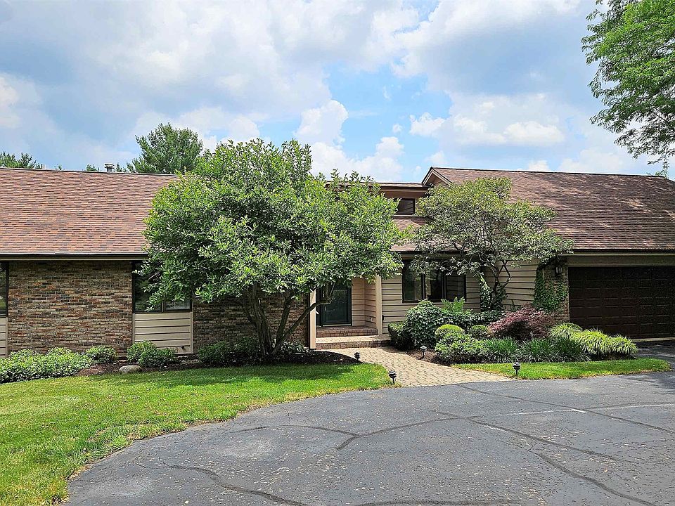 1st image of 10817 Whispering Pines Way