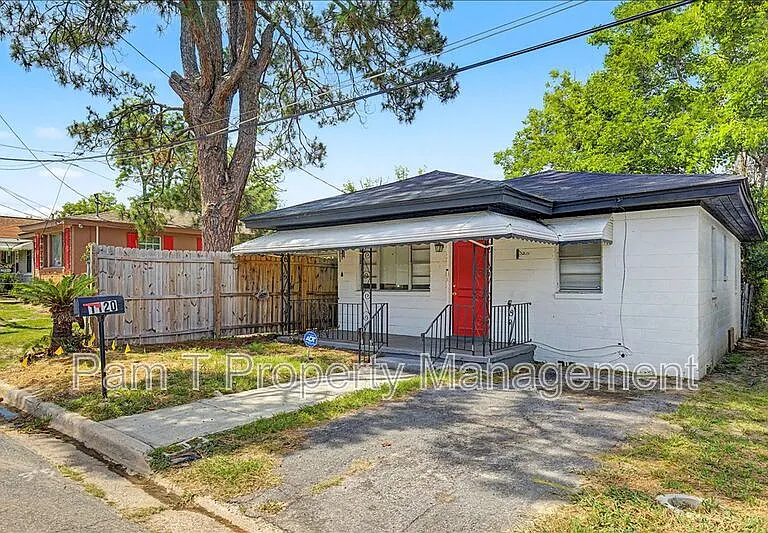 1120 Darwin St — Photo 18