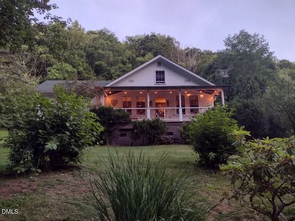 659 Chestnut Grove Rd, Spruce Pine, NC 28777