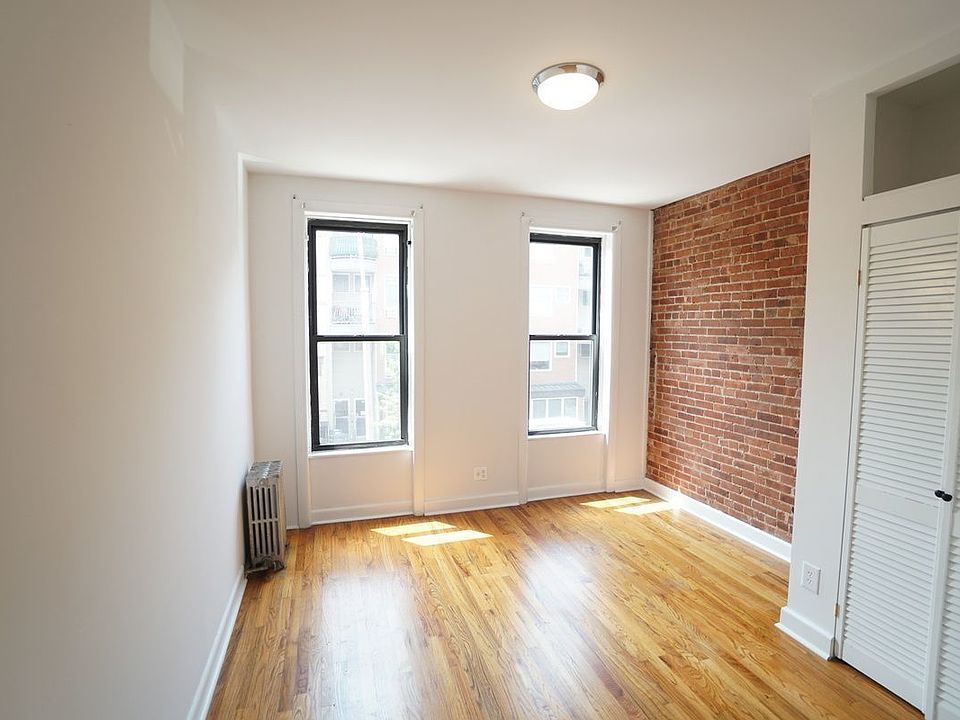 1st image of 255 16th St #2A