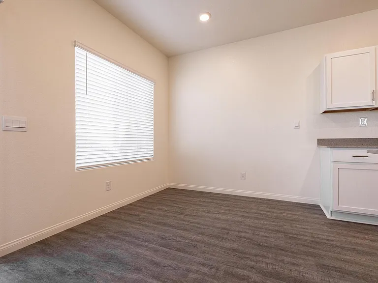 10041 Cobalt Cliffs St — Photo 6