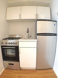 Rented by Kahen Properties