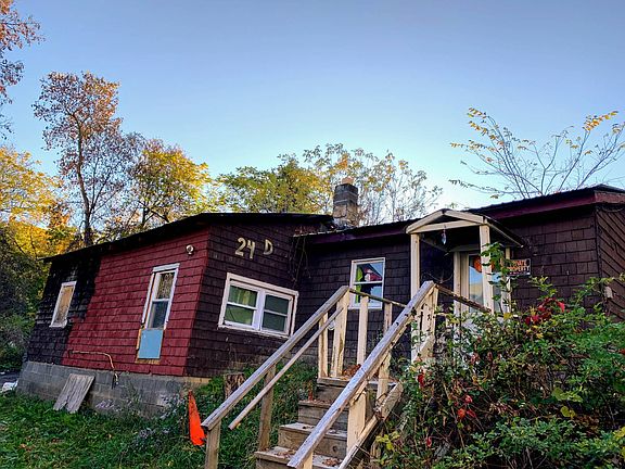 5th image of 24 Algonkin St #2