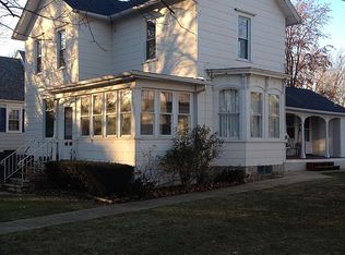 1004 Washington St, Mendota, IL 61342