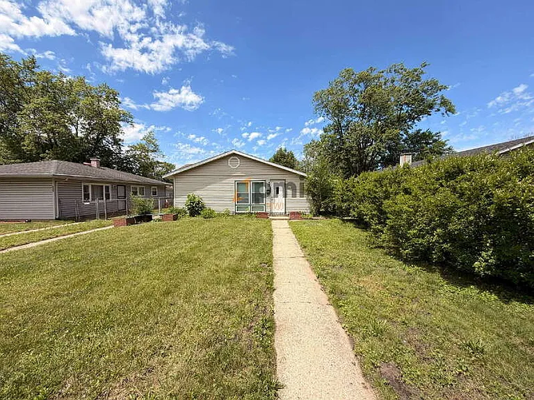 6320 Rhode Island Ave — Photo 11