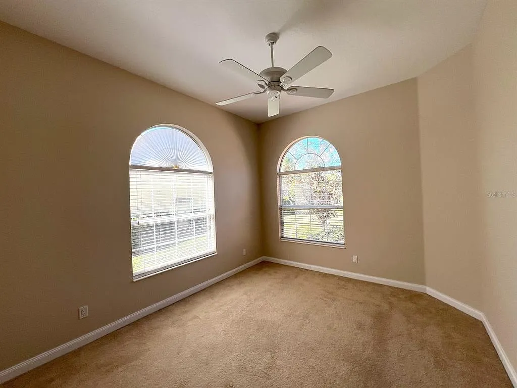3 bed, 3.0 bath, 2008 sqft, $3,250 — Photo 2