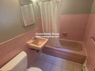 31 Westgate Rd SUITE 2, West Roxbury, MA 02132