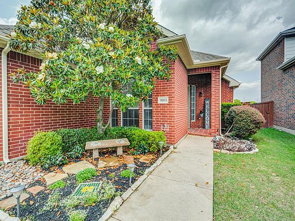 2nd image of 9805 Links Fairway Dr