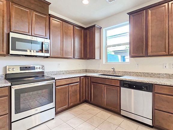 5th image of 14870 W Encanto Blvd Unit 1067