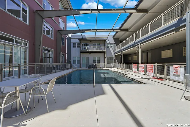 831 S Flores #3114 — Photo 23