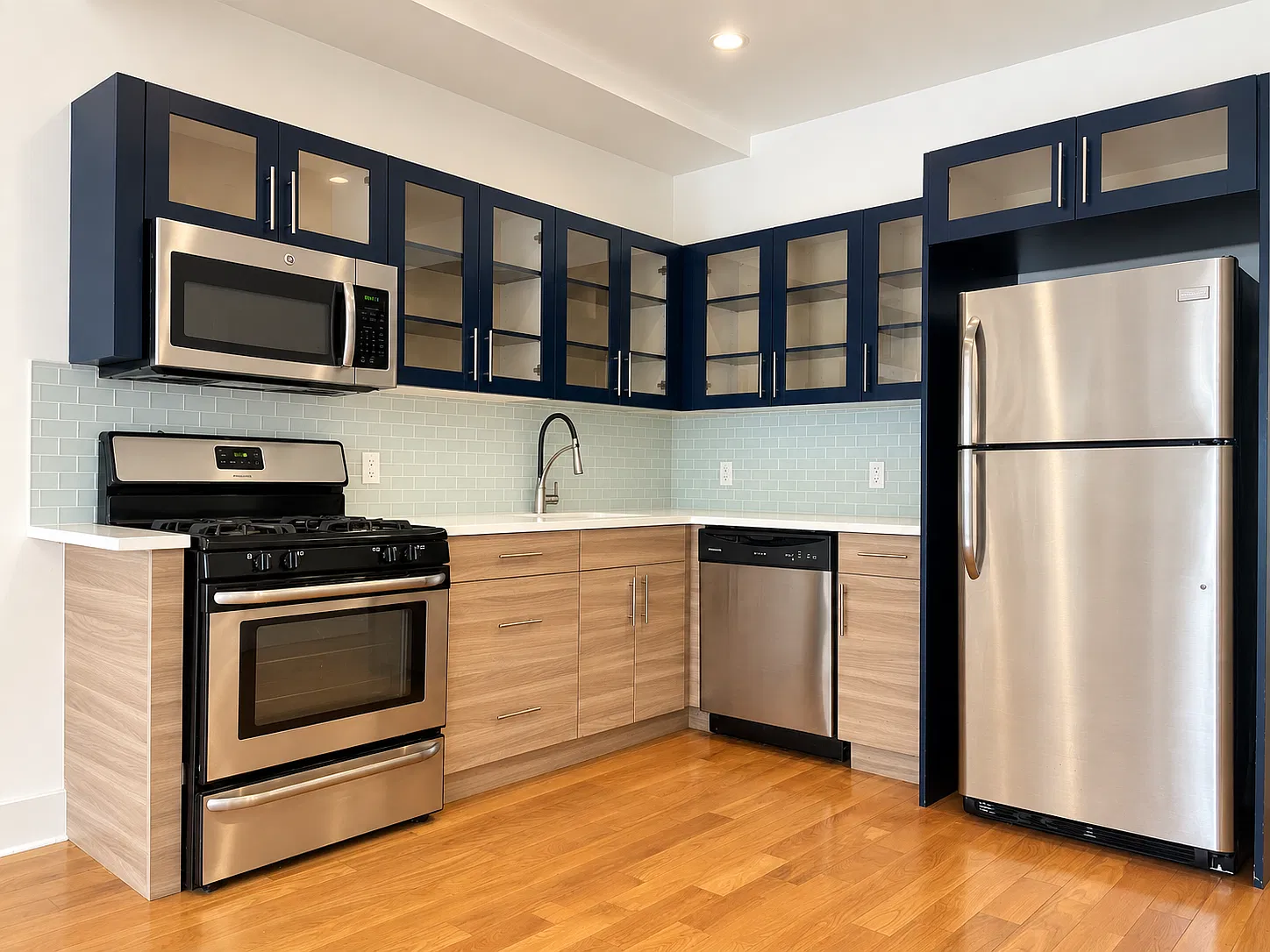 431 Bainbridge Street — Photo 1