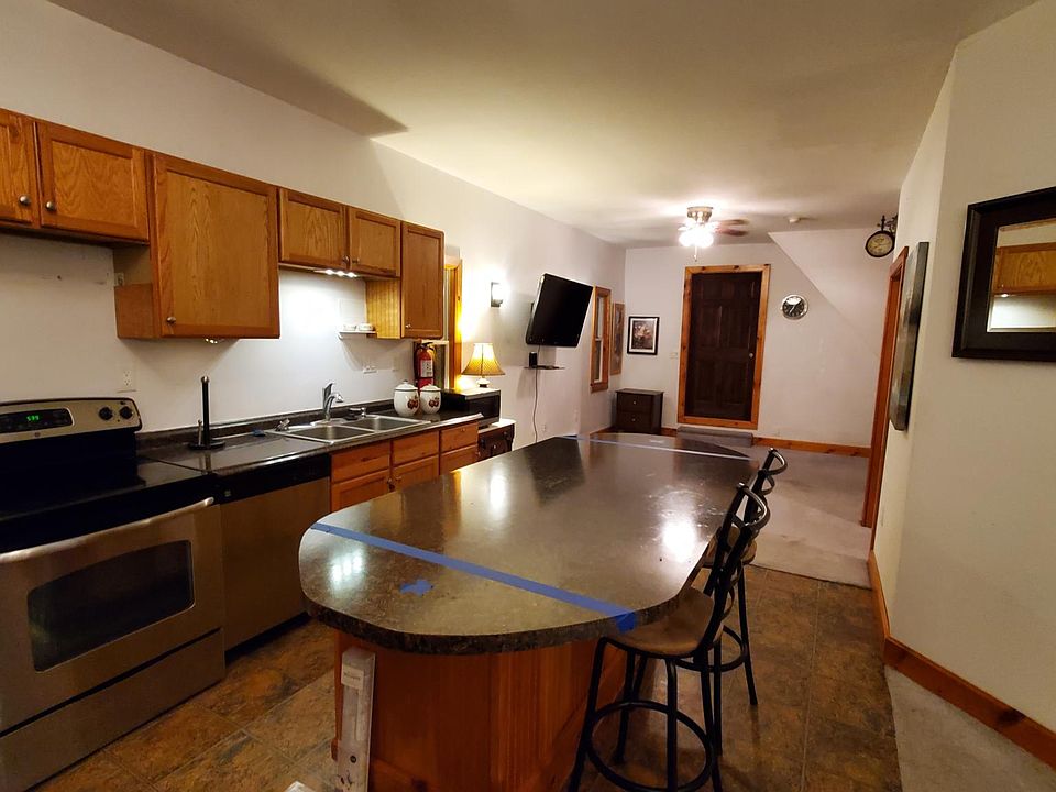 1st image of 56 Park St #7