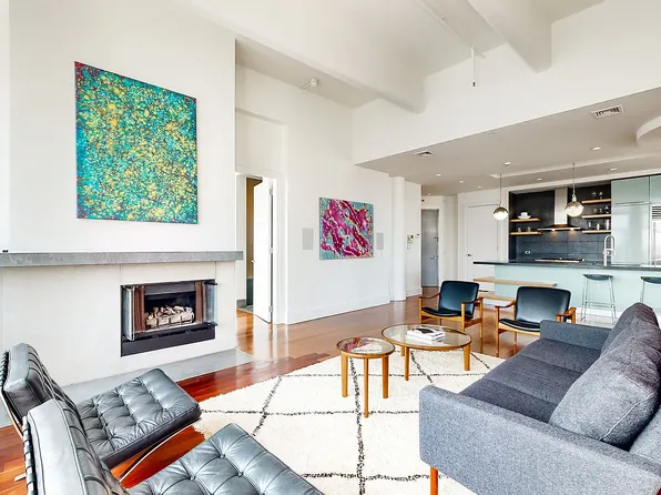 60 Broadway APT 10K, Brooklyn, NY 11249
